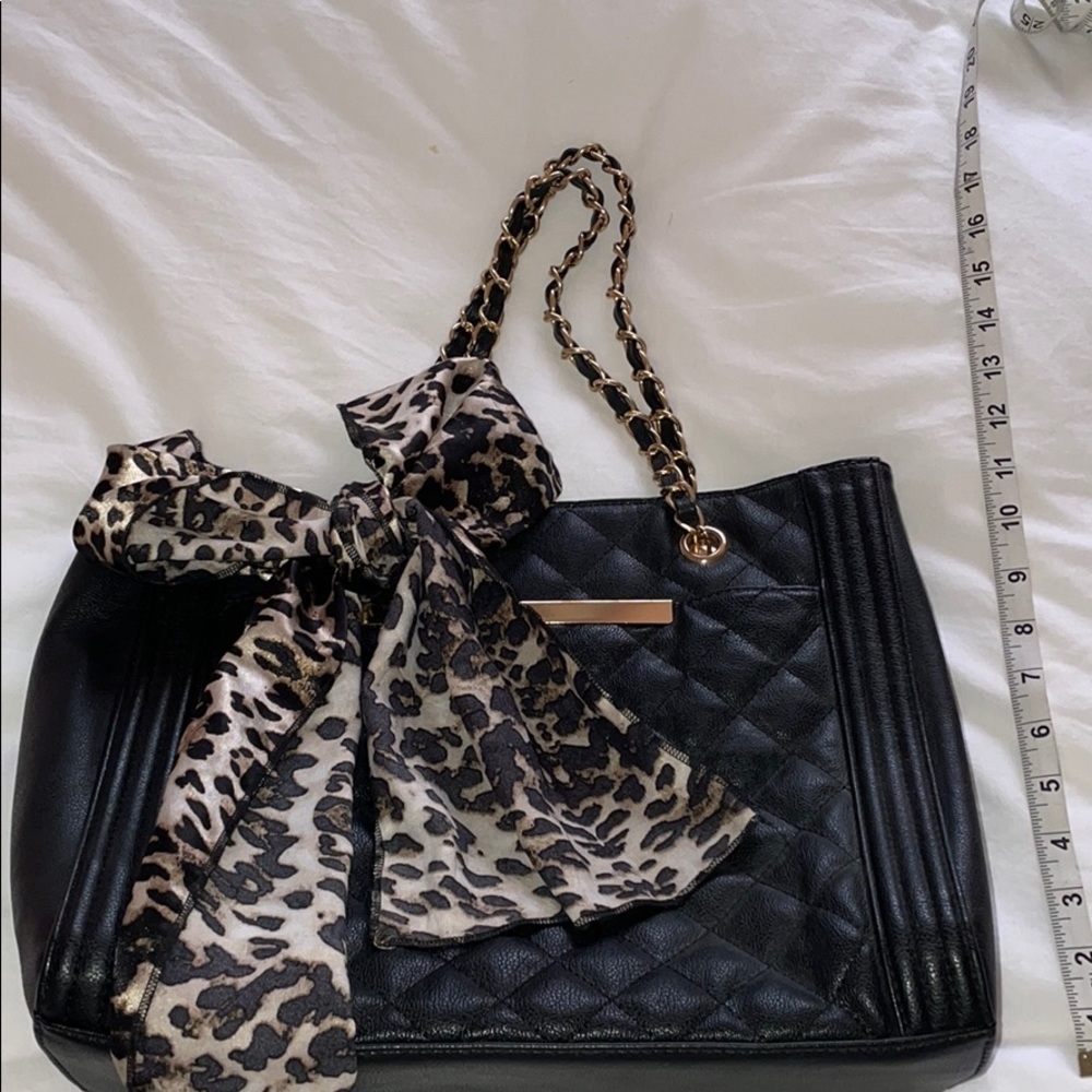 Shoulder bag